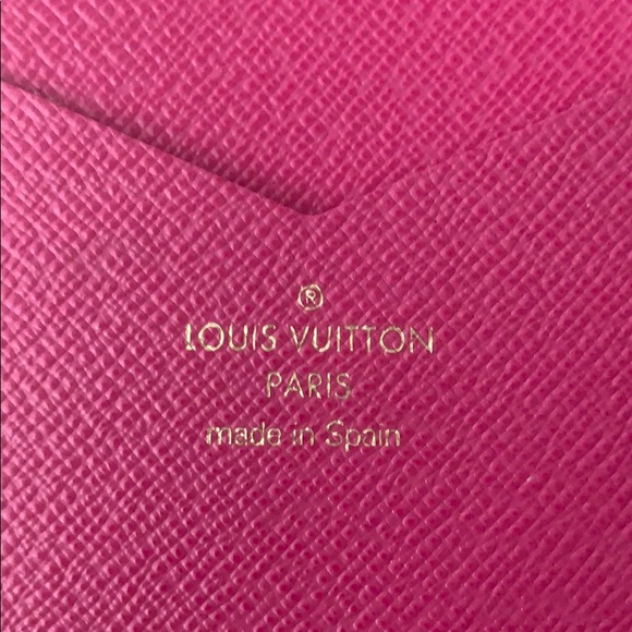 Folio case - Picture 4 of 5